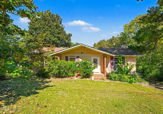 Photo 1 of Single family home for sale at 5320 Bluewater Pl, Fayetteville, NC 28311 | MLS# 10199327 | Listing updated on 2026-10-29