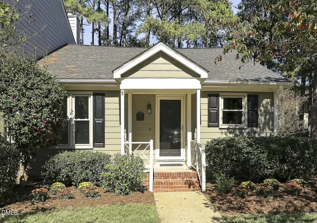Townhouse for sale at 5413 Sharpe Dr, Raleigh, NC 27612 | MLS# 10200006