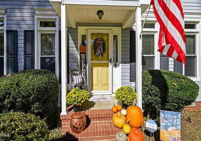 Photo 1 of Single family home for sale at 908 S 3rd Street, Mebane, NC 27302 | MLS# 10200905 | Listing updated on 2026-10-30