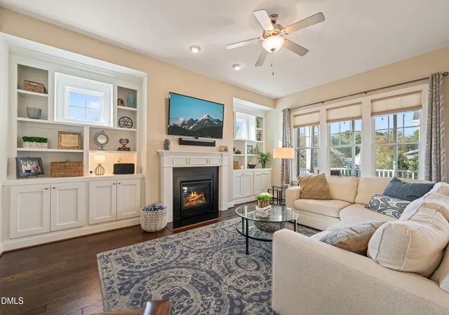 Photo 1 of Single family home for sale at 409 Quaker Meadows Ct, Holly Springs, NC 27540 | MLS# 10200879 | Listing updated on 2026-10-29