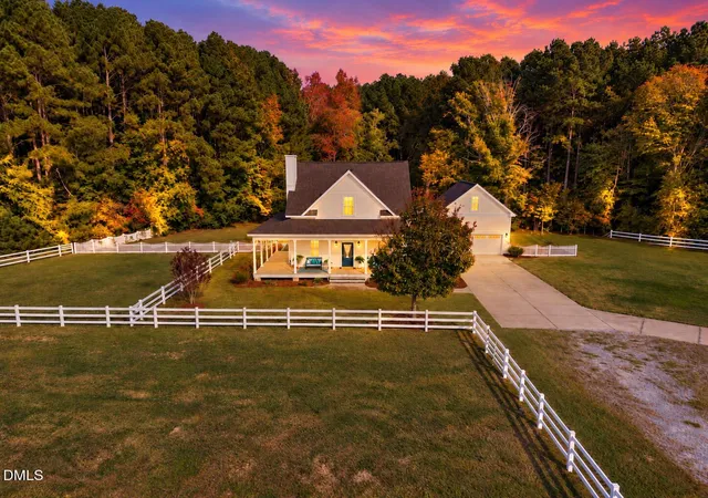 Photo 1 of Single family home for sale at 50 Starmoore Dr, Selma, NC 27576 | MLS# 10200736 | Listing updated on 2026-10-30