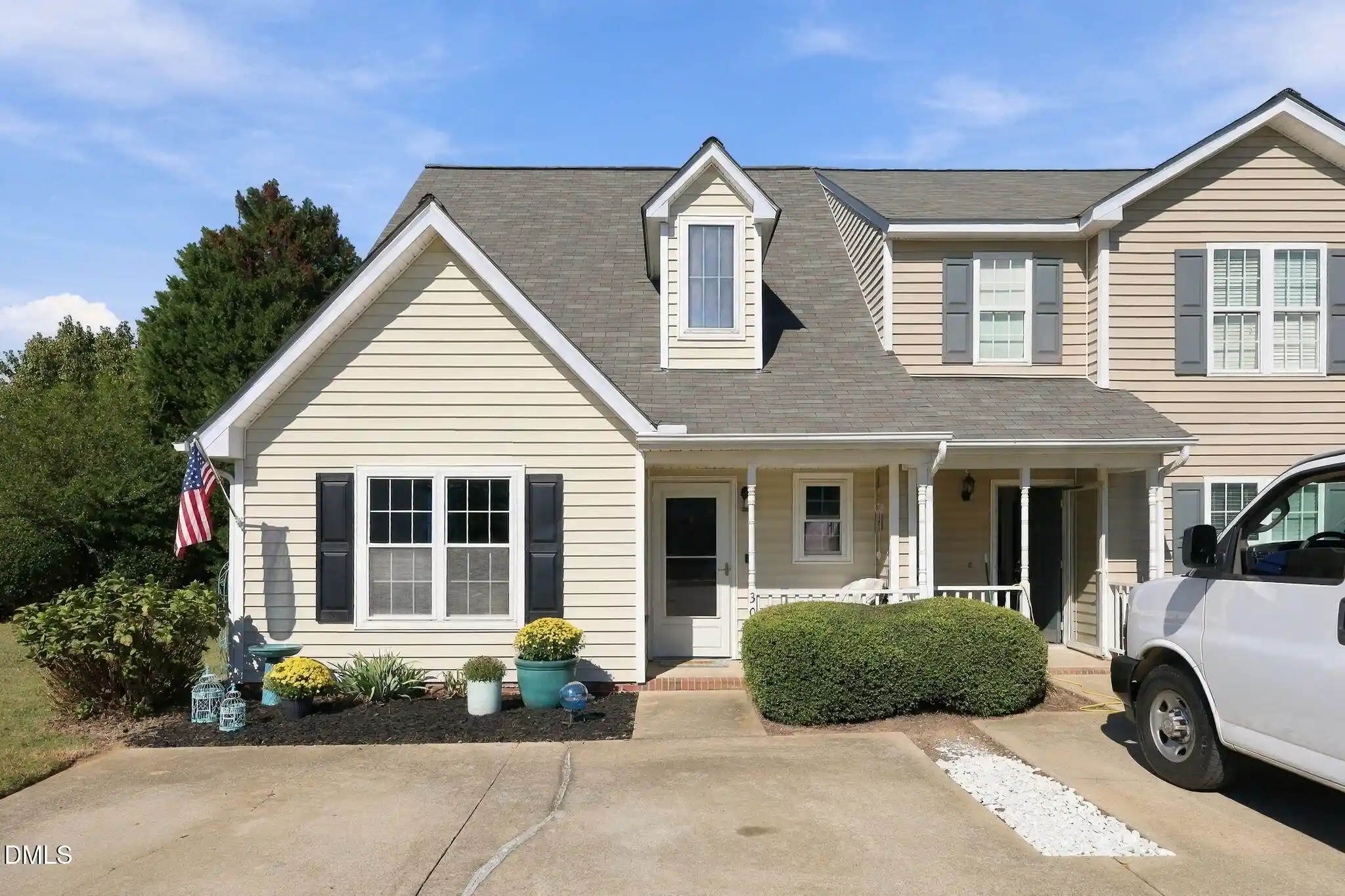 Photo 1 of Townhouse for sale at 309 Center Hts Ct, Apex, NC 27502 | MLS# 10201020 | Listing updated on 2026-10-30