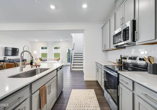 4th image of 108 Tombolo Way, Raleigh, NC 27610 | MLS# 10136809
