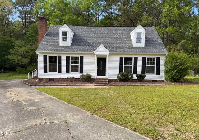 Photo 1 of Single family home for sale at 637 Yates Pl, Zebulon, NC 27597 | MLS# 10159539 | Listing updated on 2026-05-13