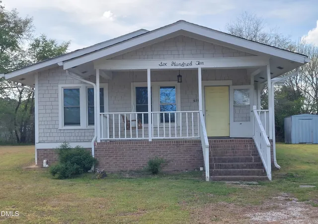Photo 1 of Sale Pending at 610 S Wakefield St, Zebulon, NC 27597 | MLS# 10158373 | Listing updated on 2026-04-14