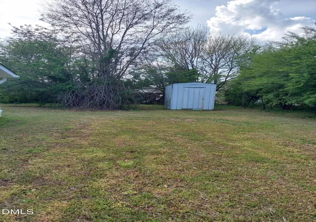 Photo 22 of Sale Pending at 610 S Wakefield St, Zebulon, NC 27597 | MLS# 10158373 | Listing updated on 2026-04-14