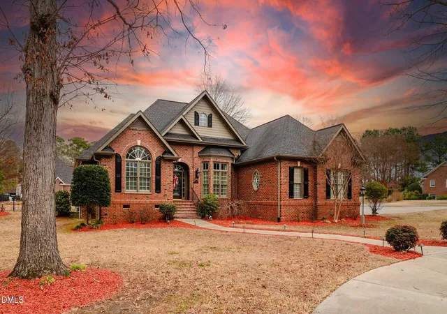 Photo 1 of Single family home for sale at 2801 Stonewalk Ct, Zebulon, NC 27597 | MLS# 10150227 | Listing updated on 2026-03-05
