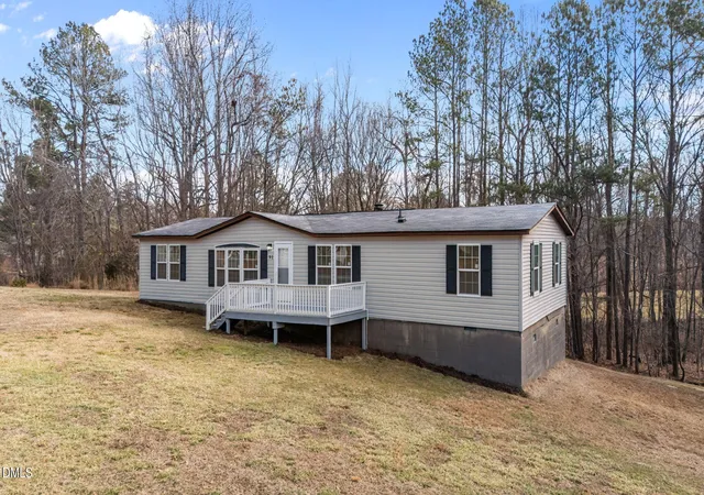 Photo 2 of Sale Pending at 91 Pine Ridge Trl, Henderson, NC 27537 | MLS# 10147433 | Listing updated on 2026-04-20