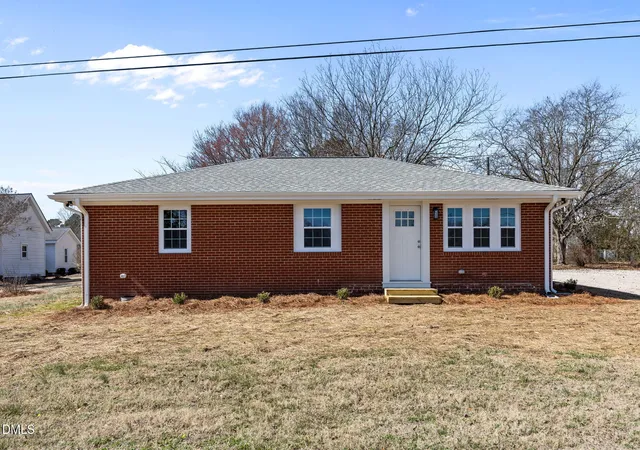 Photo 1 of Sale Pending at 728 S Wakefield St, Zebulon, NC 27597 | MLS# 10148846 | Listing updated on 2026-03-23