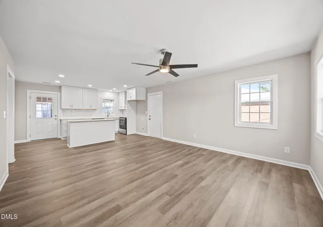 Photo 2 of Sale Pending at 728 S Wakefield St, Zebulon, NC 27597 | MLS# 10148846 | Listing updated on 2026-03-23