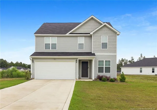 Photo 2 of Single family home for sale at 33 Pointer Way, Parkton, NC 28371 | MLS# 761438 | Listing updated on 2026-05-02