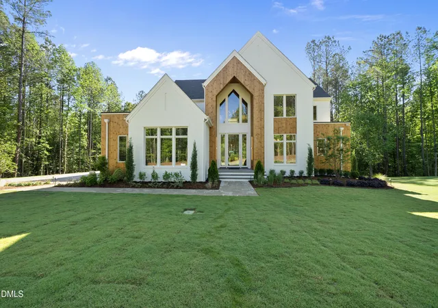 Photo 3 of Single family home for sale at 7608 Falls Crk Ln, Raleigh, NC 27614 | MLS# 10126399 | Listing updated on 2026-05-11