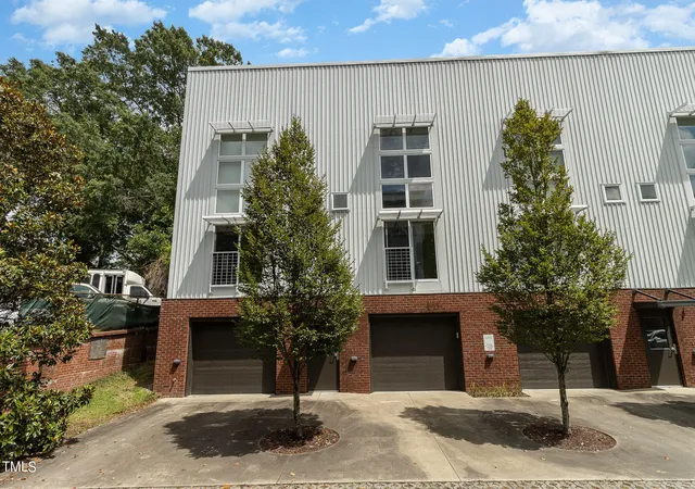 Photo 1 of Condo for sale at 506 N Mangum St #402, Durham, NC 27701 | MLS# 10016820 | Listing updated on 2024-05-07