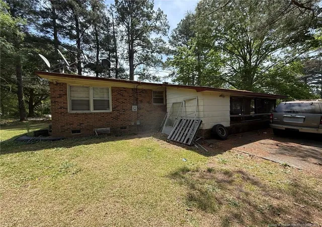 Photo 15 of Single family home for sale at 112 Victoria Dr, Parkton, NC 28371 | MLS# 761080 | Listing updated on 2026-04-21