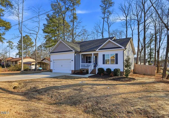 1st image of 110 Oak St, Pine Level, NC 27568 | MLS# 10146583