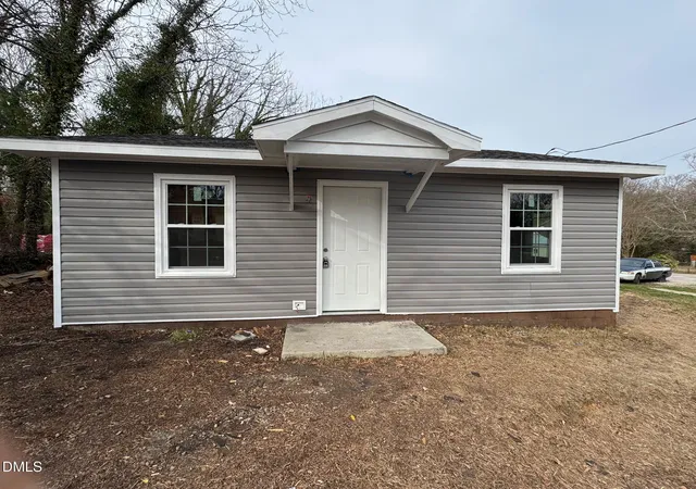 Photo 1 of Sale Pending at 713 Water St, Henderson, NC 27536 | MLS# 10155177 | Listing updated on 2026-04-15