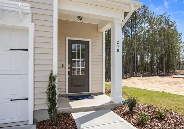 Photo 4 of Townhouse for sale at 230 Elijah Way #7, Vass, NC 28394 | MLS# 753038 | Listing updated on 2026-05-06