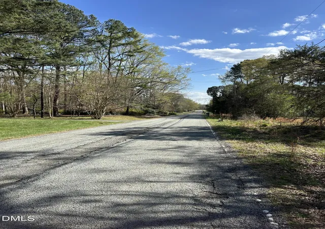 Photo 2 of Sale Pending at 703 Crestview Dr, Durham, NC 27712 | MLS# 10156739 | Listing updated on 2026-05-08