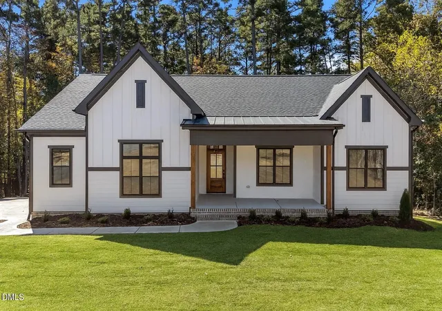 Photo 1 of Single family home for sale at 280 Stonewood Loop Ln, Henderson, NC 27537 | MLS# 10130308 | Listing updated on 2026-05-04