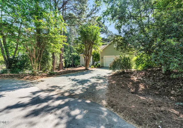 Photo 2 of Sale Pending at 182 Hedgerow, Pittsboro, NC 27312 | MLS# 10162905 | Listing updated on 2026-05-12