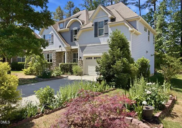 Photo 2 of Single family home for sale at 272 Plantation Dr, Youngsville, NC 27596 | MLS# 10165411 | Listing updated on 2026-05-07