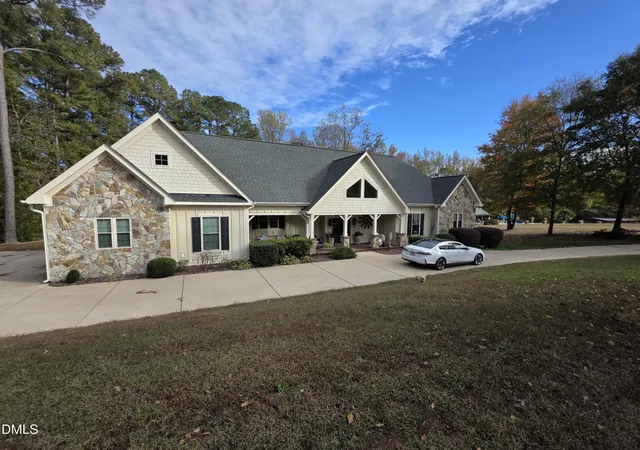 Photo 1 of Single family home for sale at 413 Johnson Town Rd, Zebulon, NC 27597 | MLS# 10151275 | Listing updated on 2026-04-16