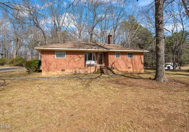Photo 25 of Single family home for sale at 1214 Us Hwy 70a, Hillsborough, NC 27278 | MLS# 10149694 | Listing updated on 2026-05-12