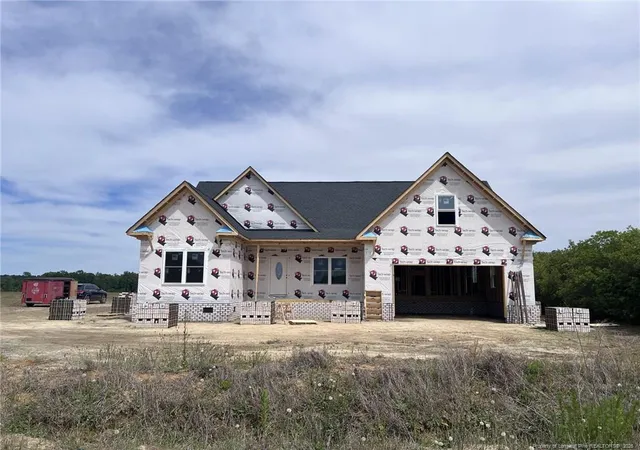 Photo 1 of Single family home for sale at 1102 W Carthage Rd, Lumberton, NC 28360 | MLS# 762421 | Listing updated on 2026-05-12