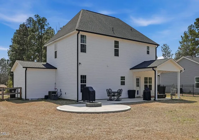 Photo 30 of Sale Pending at 603 Sanders Rd, Raeford, NC 28376 | MLS# 10152974 | Listing updated on 2026-03-20