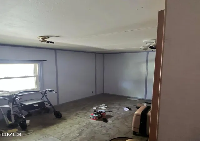 Photo 24 of Manufactured home for sale at 930 Old Halifax Rd, Zebulon, NC 27597 | MLS# 10151689 | Listing updated on 2026-04-20