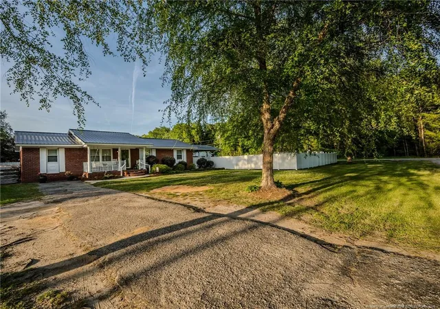 Photo 2 of Single family home for sale at 117 Joan St, Lumberton, NC 28358 | MLS# 760612 | Listing updated on 2026-04-22