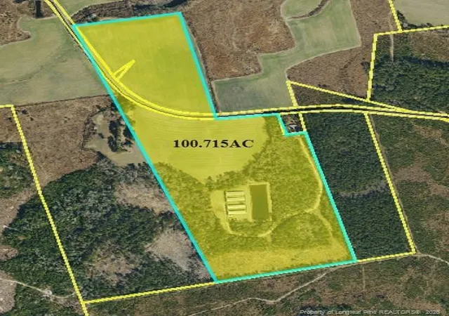 Photo 2 of Single family home for sale at 4754 Berry Lewis Rd, Bladenboro, NC 28320 | MLS# 758075 | Listing updated on 2026-02-27