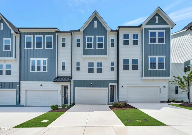 Photo 1 of Sale Pending at 2033 Trident Maple Ln, Chapel Hill, NC 27517 | MLS# 10153154 | Listing updated on 2026-04-18