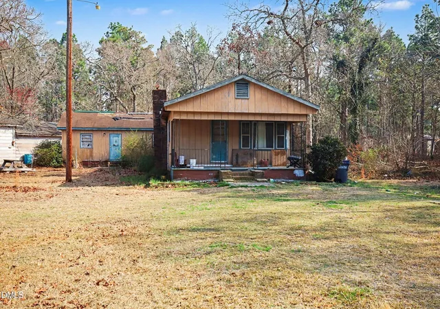 Photo 1 of Sale Pending at 495 Horseshoe Rd, Aberdeen, NC 28315 | MLS# 10135616 | Listing updated on 2026-05-12