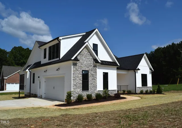 Photo 2 of Single family home for sale at 4330 Medicus Ln, Franklinton, NC 27525 | MLS# 10089472 | Listing updated on 2026-05-05