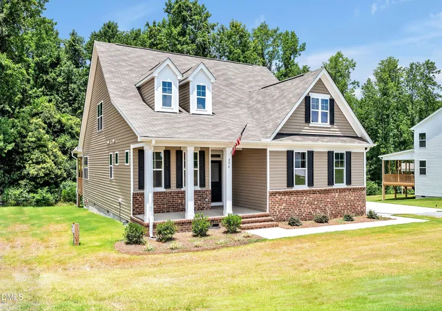 Photo 1 of Single family home for sale at 294 White Azalea Way, Benson, NC 27504 | MLS# 10117681 | Listing updated on 2026-04-19