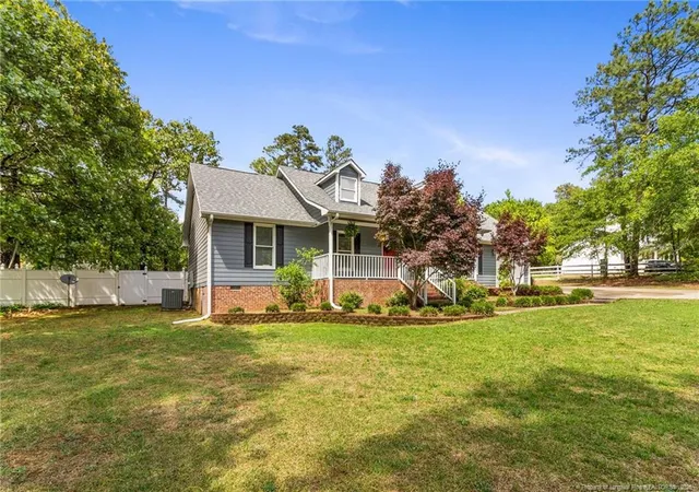 Photo 2 of Single family home for sale at 21 Clyde Ln, Cameron, NC 28326 | MLS# 761965 | Listing updated on 2026-05-12