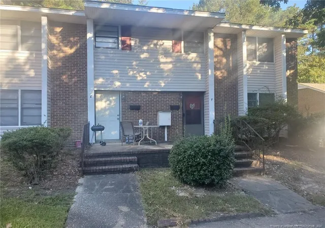 Condo for sale at 567 Winding Crk Rd #C, Fayetteville, NC 28305 | MLS# 733819 | Listing updated on 2024-10-23
