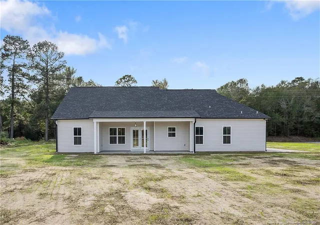 Photo 5 of Single family home for sale at 3309 Nc 20 Hwy, Saint Pauls, NC 28384 | MLS# 761941 | Listing updated on 2026-05-07