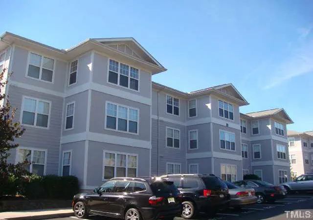 Condominium at 929 Morreene Rd #B13, Durham, NC 27705 | MLS# 1867267 | | Sold on 2015-01-20