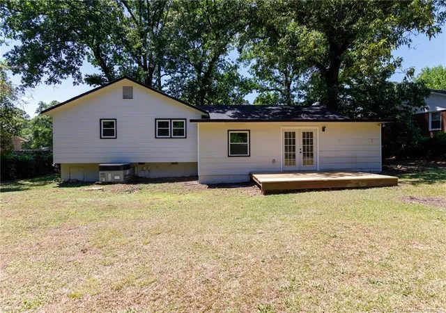 Photo 22 of Single family home for sale at 1034 Riverside Cir, Spring Lake, NC 28390 | MLS# 762379 | Listing updated on 2026-05-11