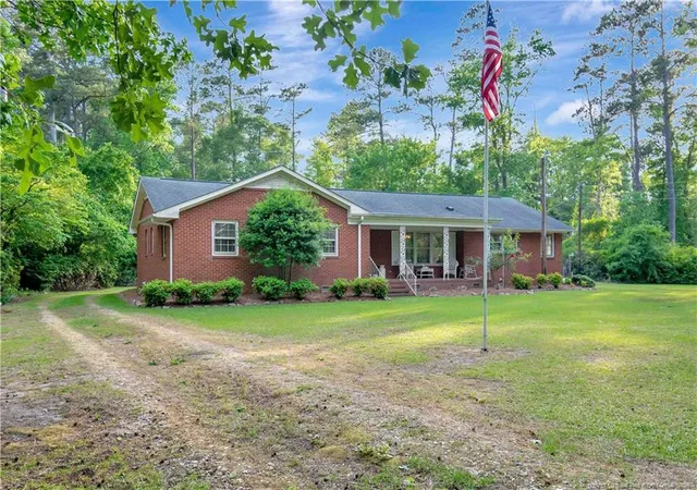 3rd image of 2565 Nc 711 Hwy, Lumberton, NC 28360 | MLS# 762230