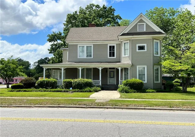 Photo 1 of Single family home for sale at 208 S Bond St, Rowland, NC 28383 | MLS# 743465 | Listing updated on 2026-05-03