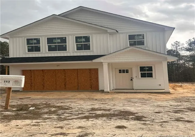 Photo 2 of Single family home for sale at 253 Barberry Rd, Raeford, NC 28376 | MLS# 755410 | Listing updated on 2026-04-07