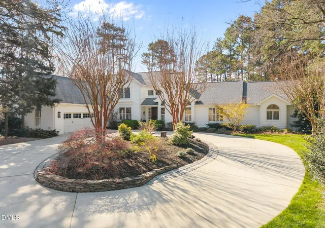 Photo 2 of Sale Pending at 200 Donegal Dr, Chapel Hill, NC 27517 | MLS# 10156913 | Listing updated on 2026-04-18