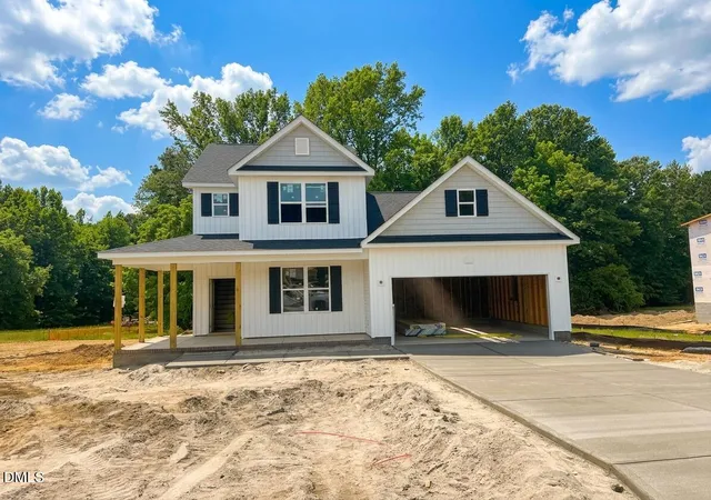 Photo 1 of Sale Pending at 17 Zambezi Ct, Zebulon, NC 27597 | MLS# 10146455 | Listing updated on 2026-05-11