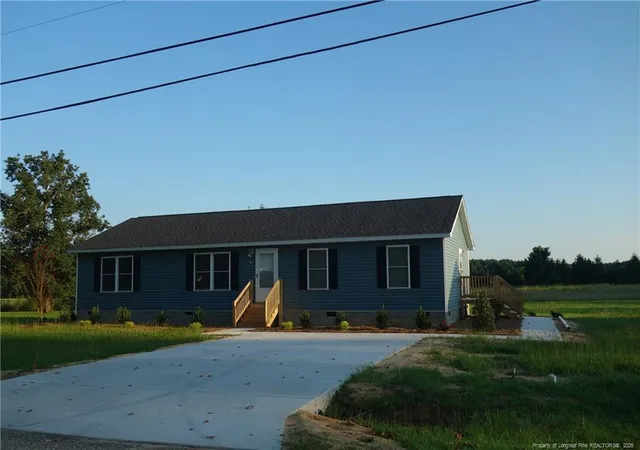Photo 21 of Sale Pending at 273 E Poplar St, Bladenboro, NC 28320 | MLS# 749005 | Listing updated on 2026-04-22
