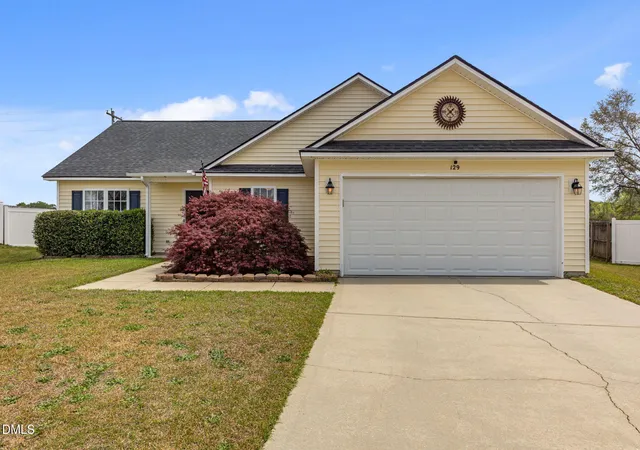 Photo 1 of Sale Pending at 129 Tuxford Ct, Raeford, NC 28376 | MLS# 10157547 | Listing updated on 2026-04-17
