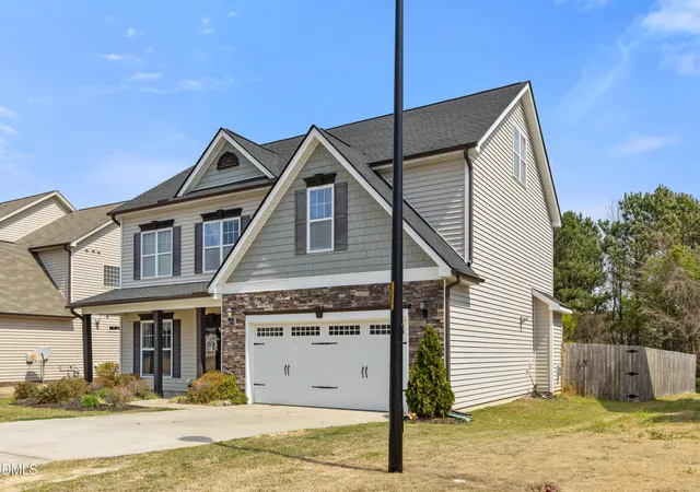 Photo 2 of Single family home for sale at 2413 Cattail Pond Dr, Zebulon, NC 27597 | MLS# 10157447 | Listing updated on 2026-04-24