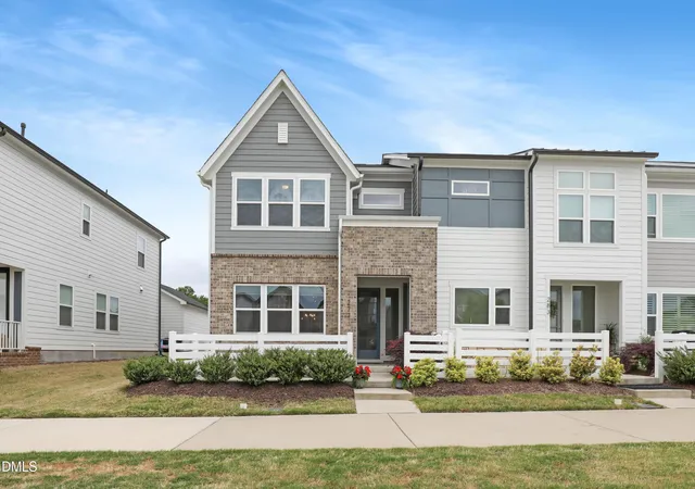 Photo 1 of Townhouse for sale at 277 Wendover Pkwy, Pittsboro, NC 27312 | MLS# 10163581 | Listing updated on 2026-05-01